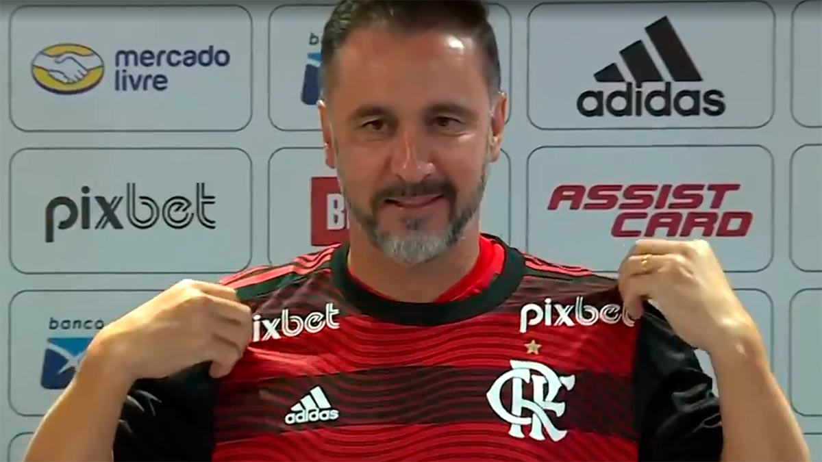 Ex-Flamengo-e-Corinthians,-Vitor-Pereira-assina-com-Al-Shabab