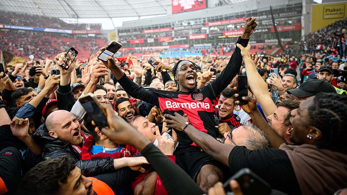 Bayer Leverkusen conquista primeiro título alemão da história