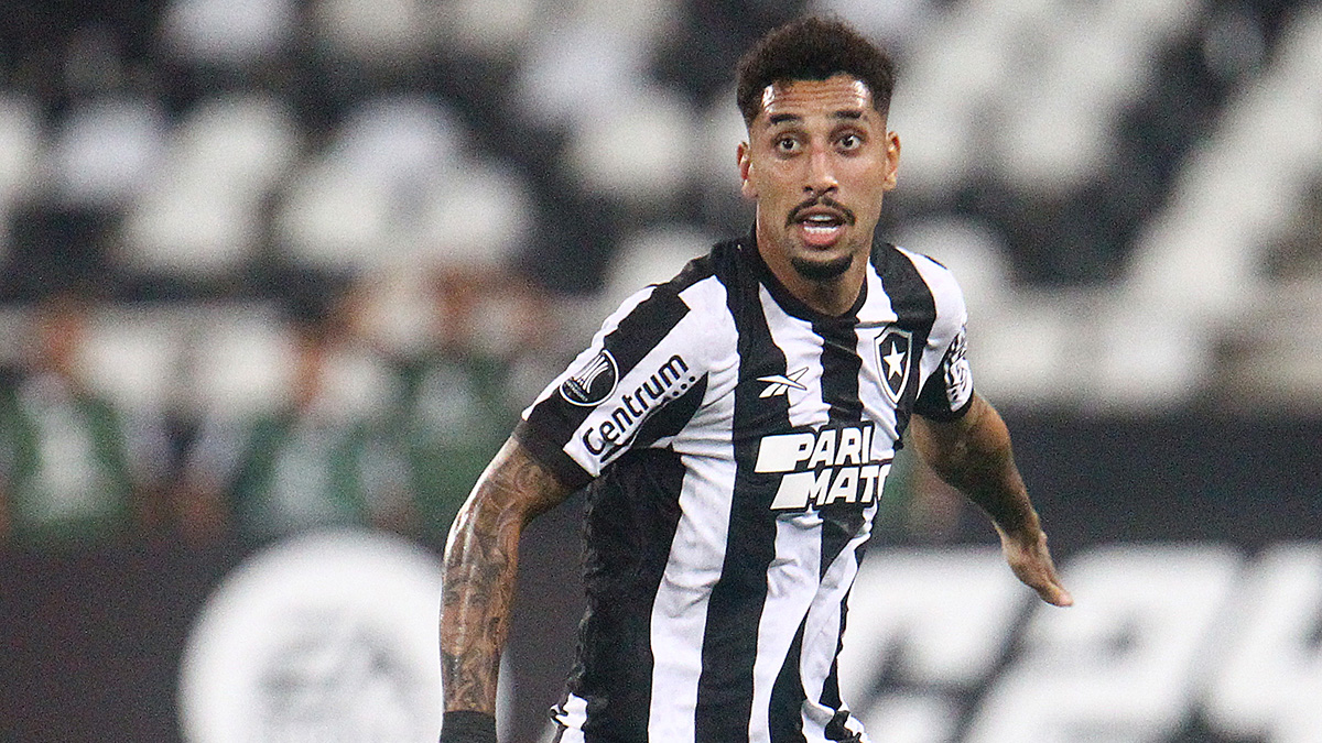 Botafogo afasta Kauê por acusação de agressão à ex-namorada