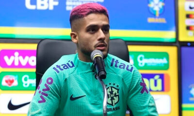 Yan Couto, lateral da Seleção Brasileira, revelou que a CBF solicitou que ele não usasse cabelo rosa. Saiba mais!